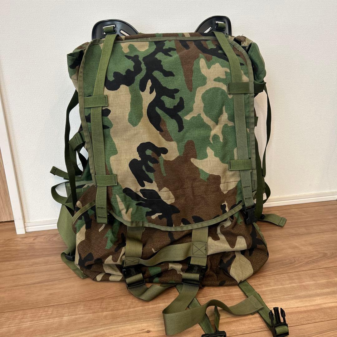 【お探しの方ぜひ】米軍放出品 バックパック MOLLE 2 メインパック5点