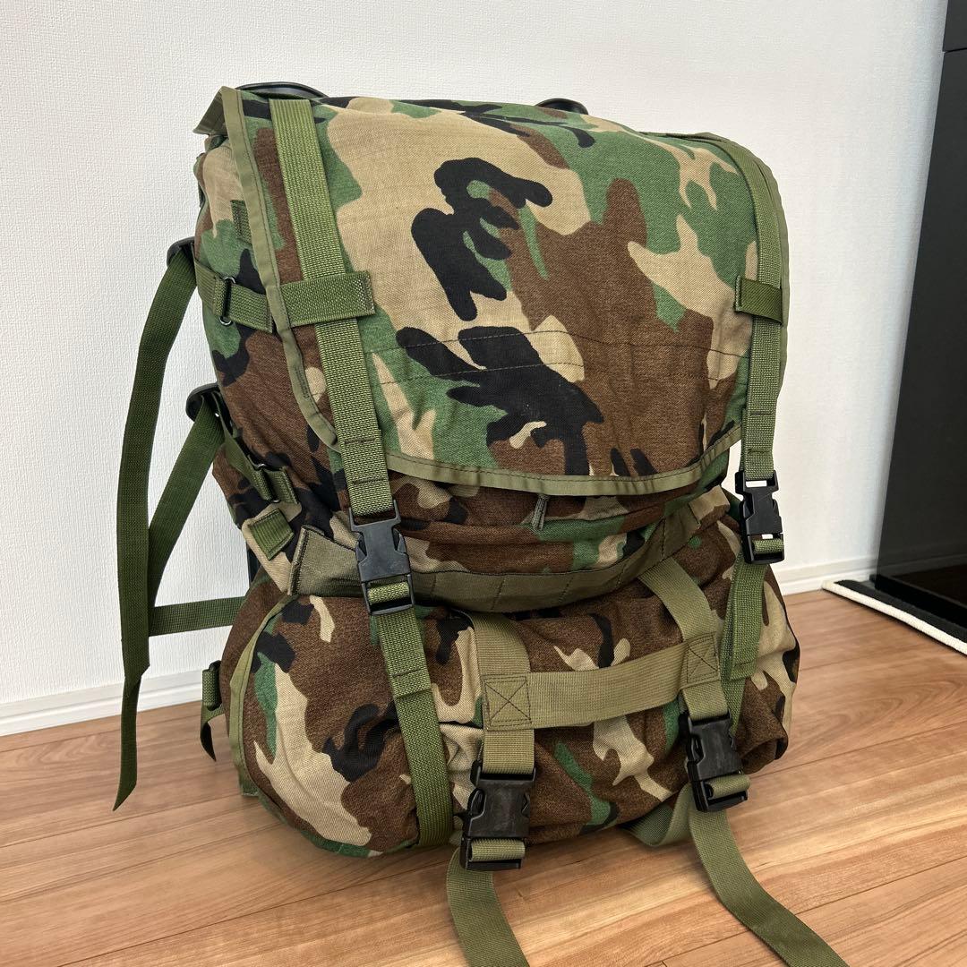 【お探しの方ぜひ】米軍放出品 バックパック MOLLE 2 メインパック5点