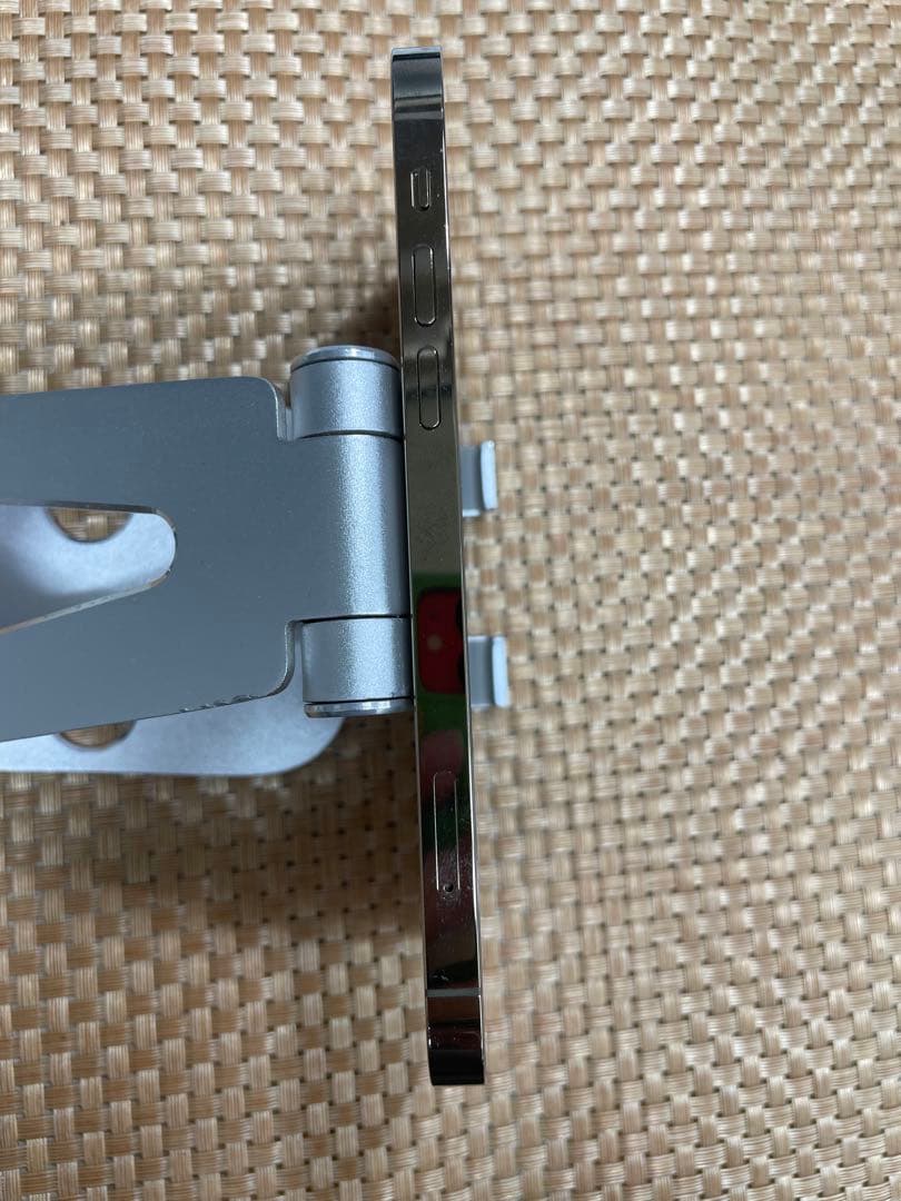 iPhone 12 Pro 128 GB ゴールドSIMフリー【4040】