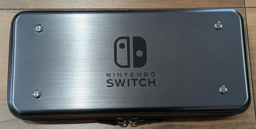 液晶美品 Nintendo Switch + 256GB SD + アルミケース
