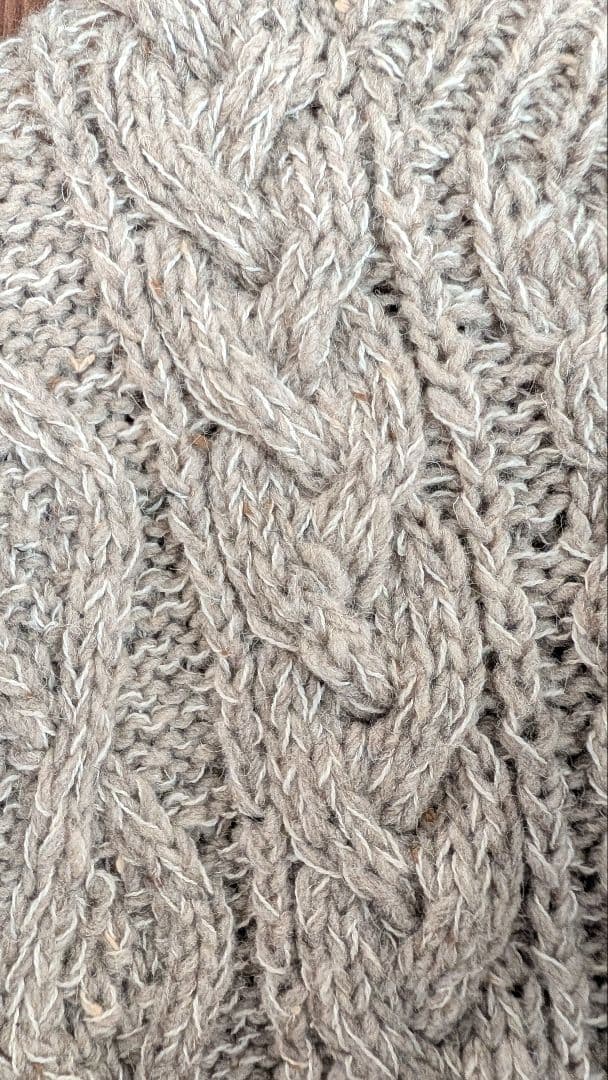 かぐれ　ペルーカラーネップニットベスト