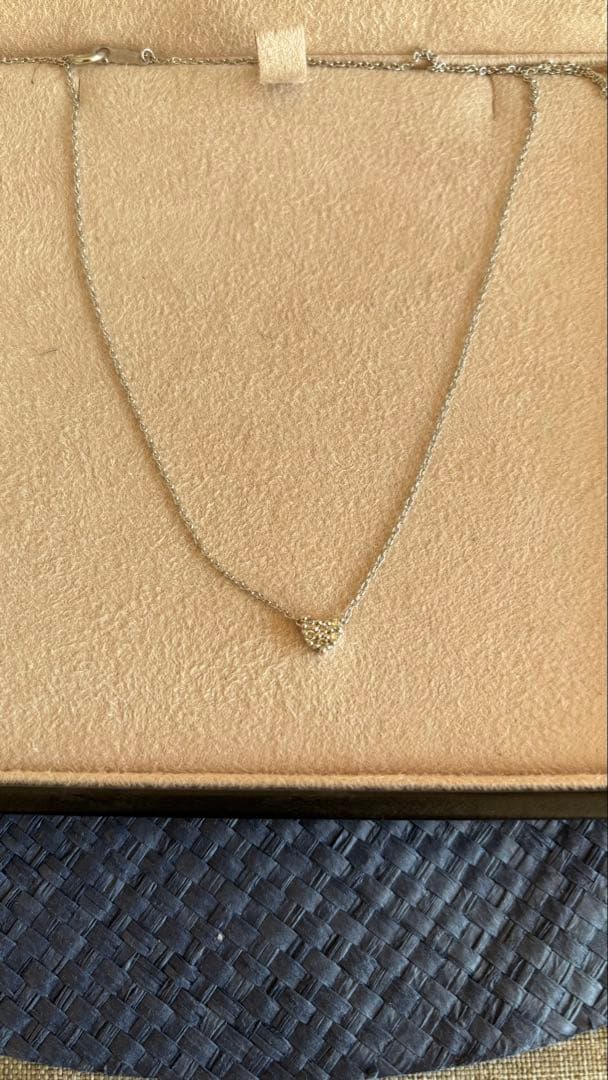 ヴァンドーム　青山　ホワイトゴールド　ダイヤ　ネックレス　18K