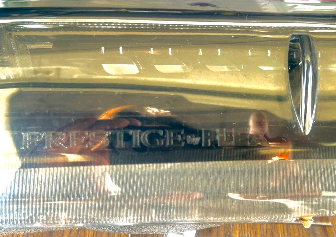 ハイエース　415COBRA FLEX PRESTIGE LED テールランプ