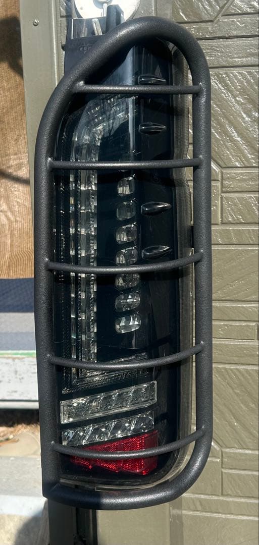 ハイエース　415COBRA FLEX PRESTIGE LED テールランプ