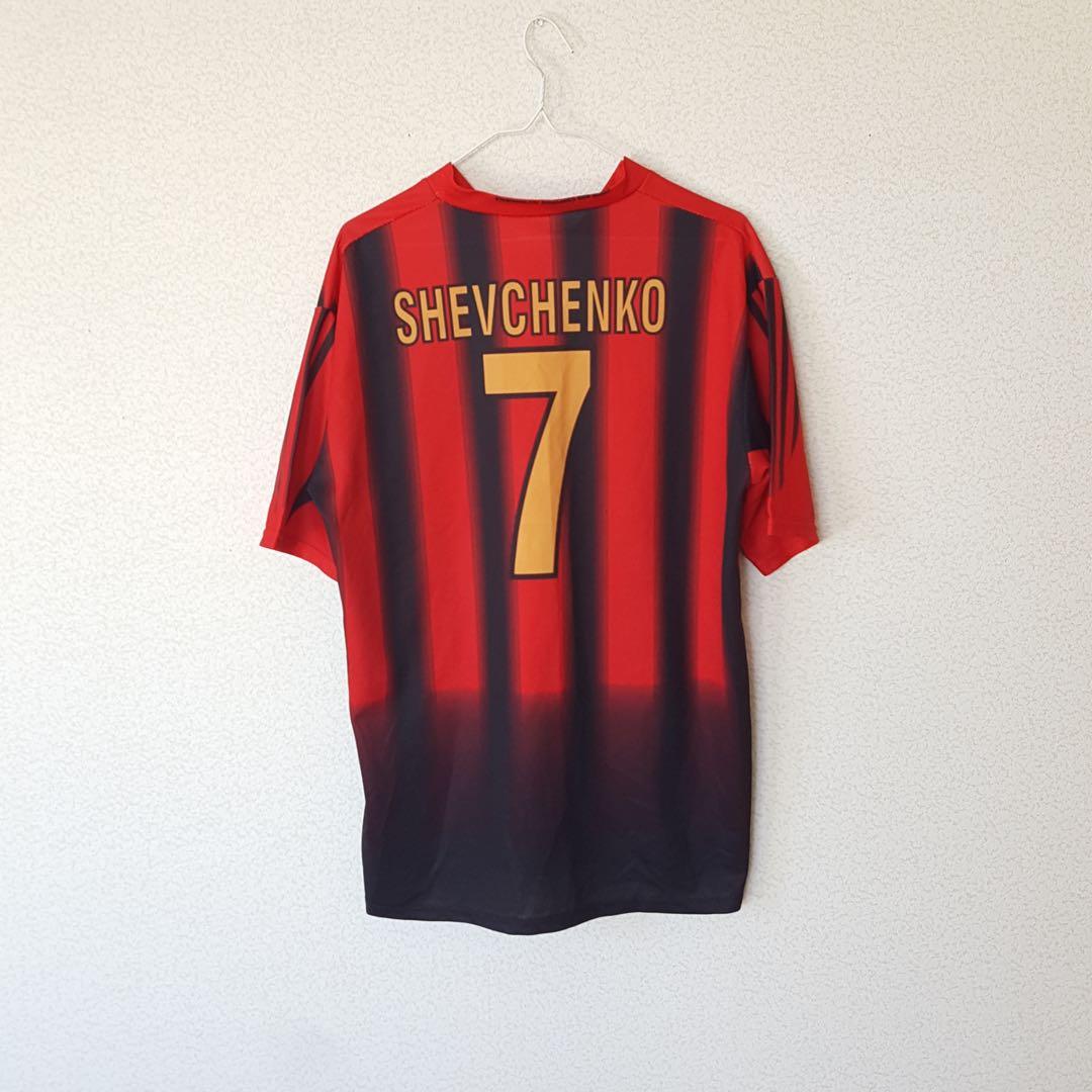 シェフチェンコ！ユニフォーム！