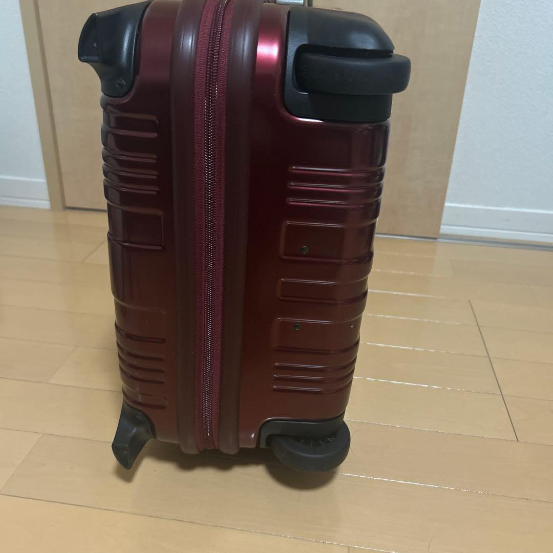 新品未使用タグ付きプロテカ31l★2輪TSAロック付きキャリーケース