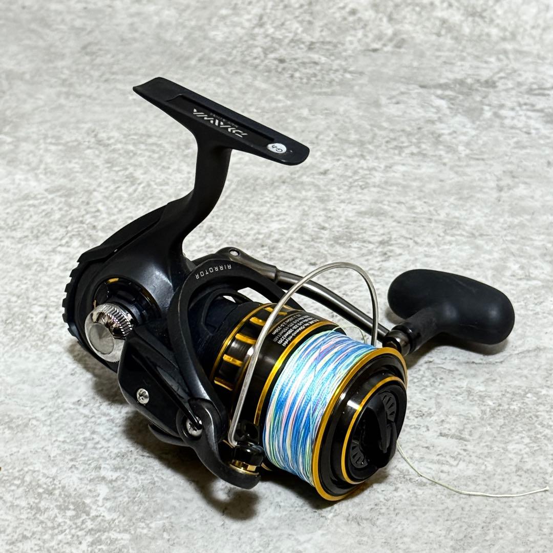 ☆極美品☆ダイワ スピニングリール BG 3500H/DAIWA