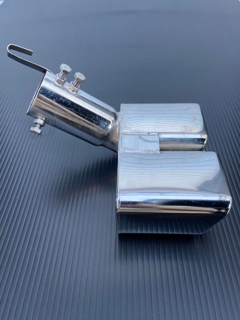 ルーミー　モデリスタマフラーカッター