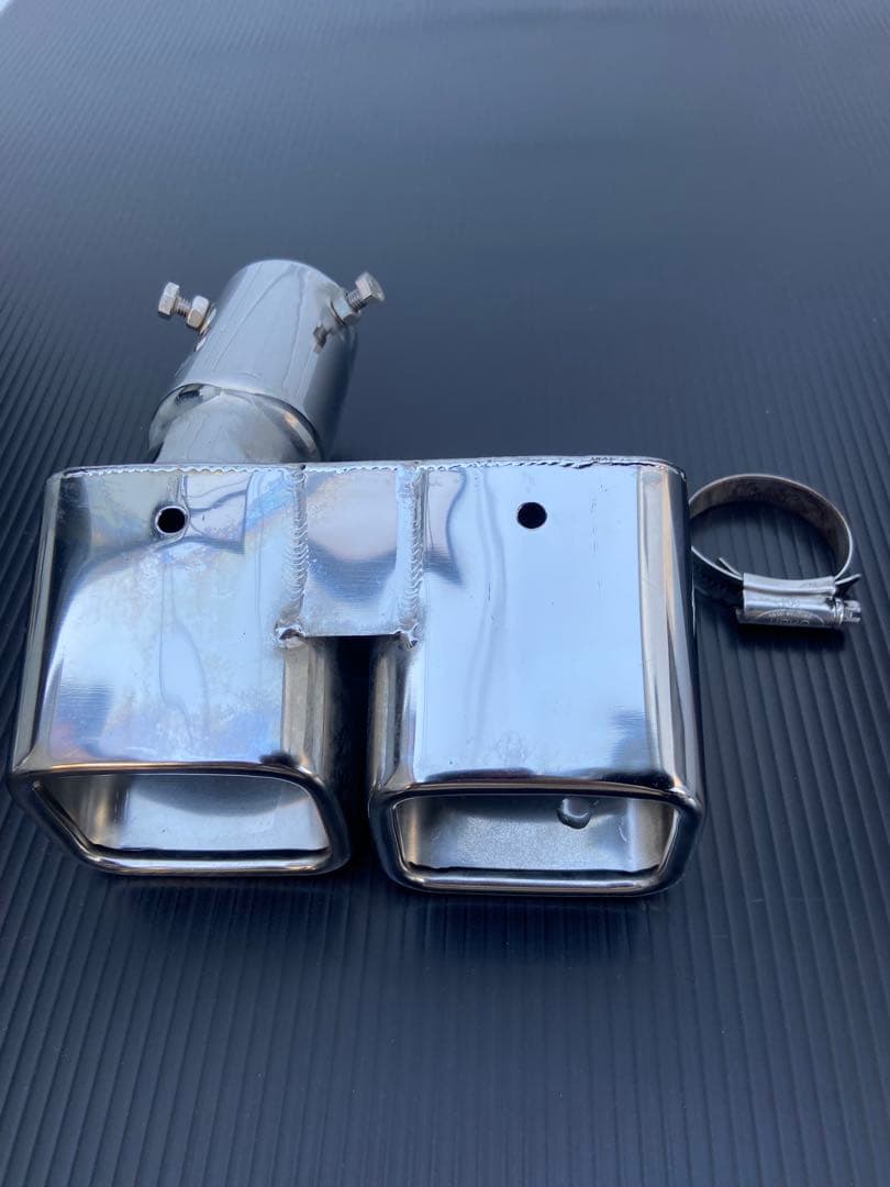 ルーミー　モデリスタマフラーカッター