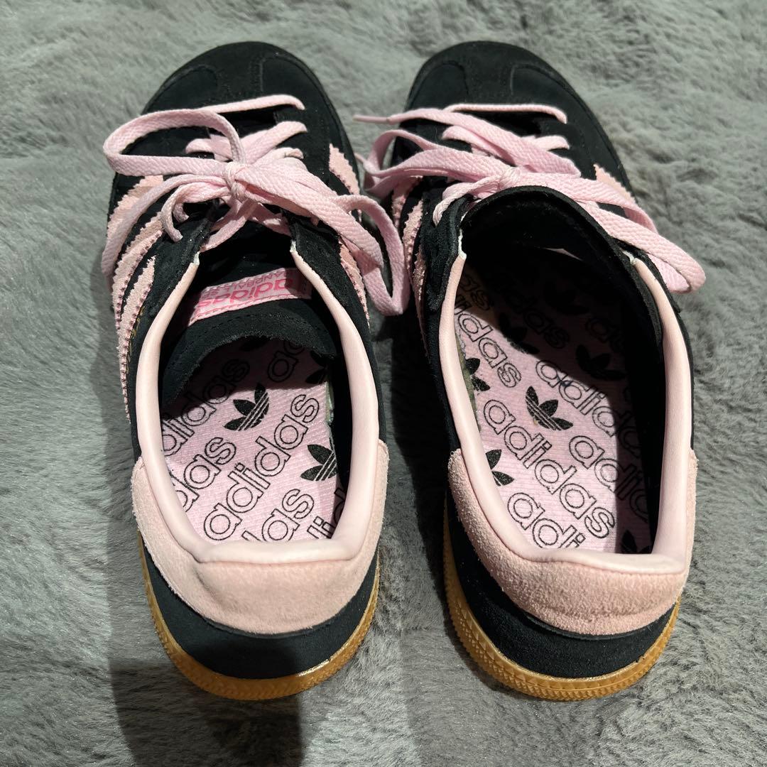 adidas スペツァイル　ブラック/ピンク スニーカー　23.5㎝