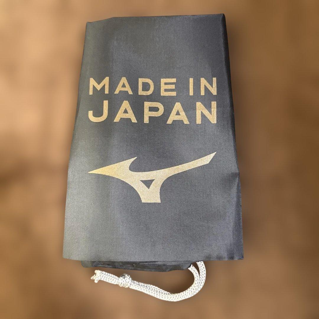 MORELIA NEO IV JAPAN限定色