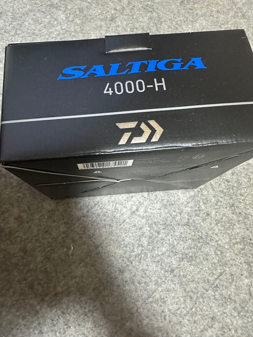 リール DAIWA 23SALTIGA 4000-H