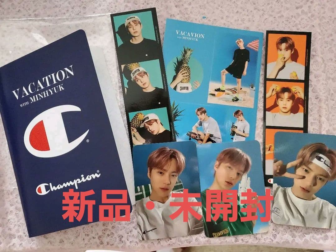 MONSTAX　CHAMPION　ミニョク　トレカ&ステッカーセット