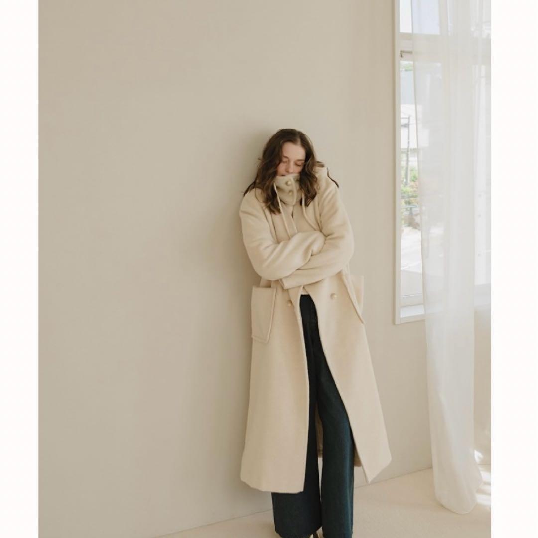 新品タグ付き pinue フード付きノーカラーコート IVORY アイボリー