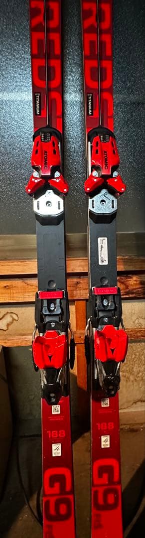 2021-22 Atomic G9FIS188cm R30ビンディング付きX19