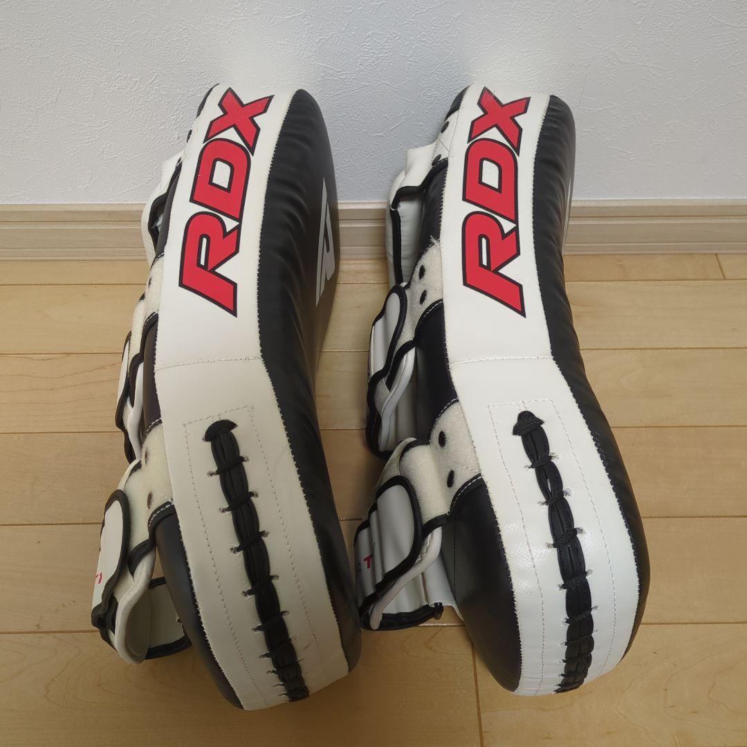 RDX キックミット APR T1W