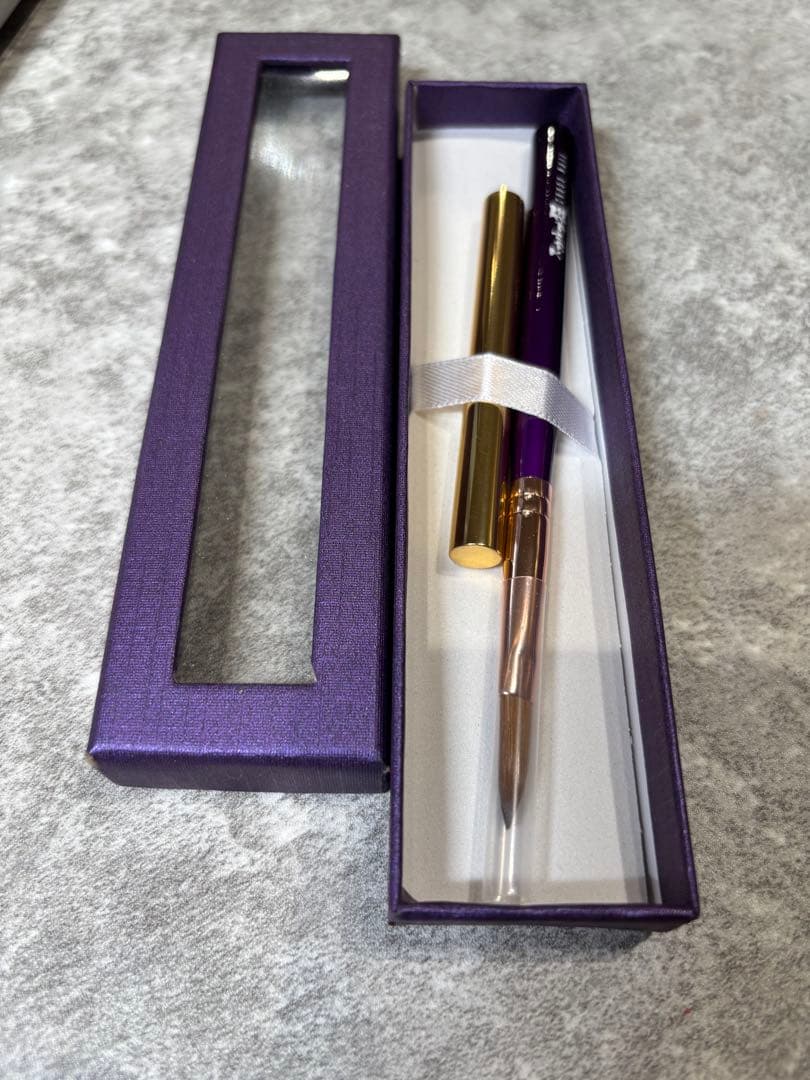 新品未使用スカルプ狂アクリル筆(箱付き)