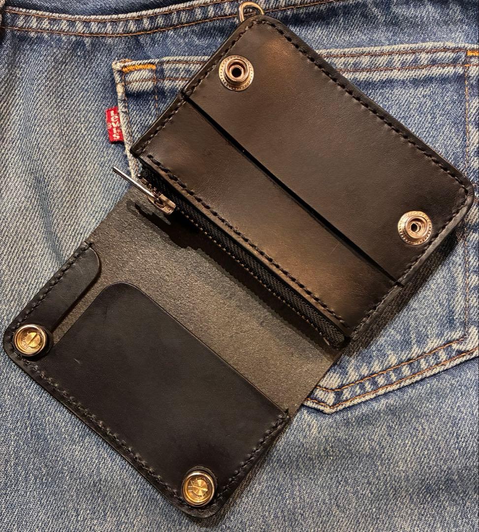 トラッカーウォレット　ショートサイズ　シルバー925アポロコンチョ　シボ革