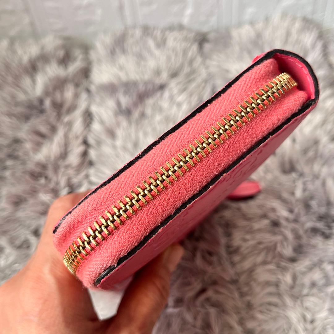 美品✨GUCCI シマ　ラウンドファスナー　ピンク　長財布　レディース