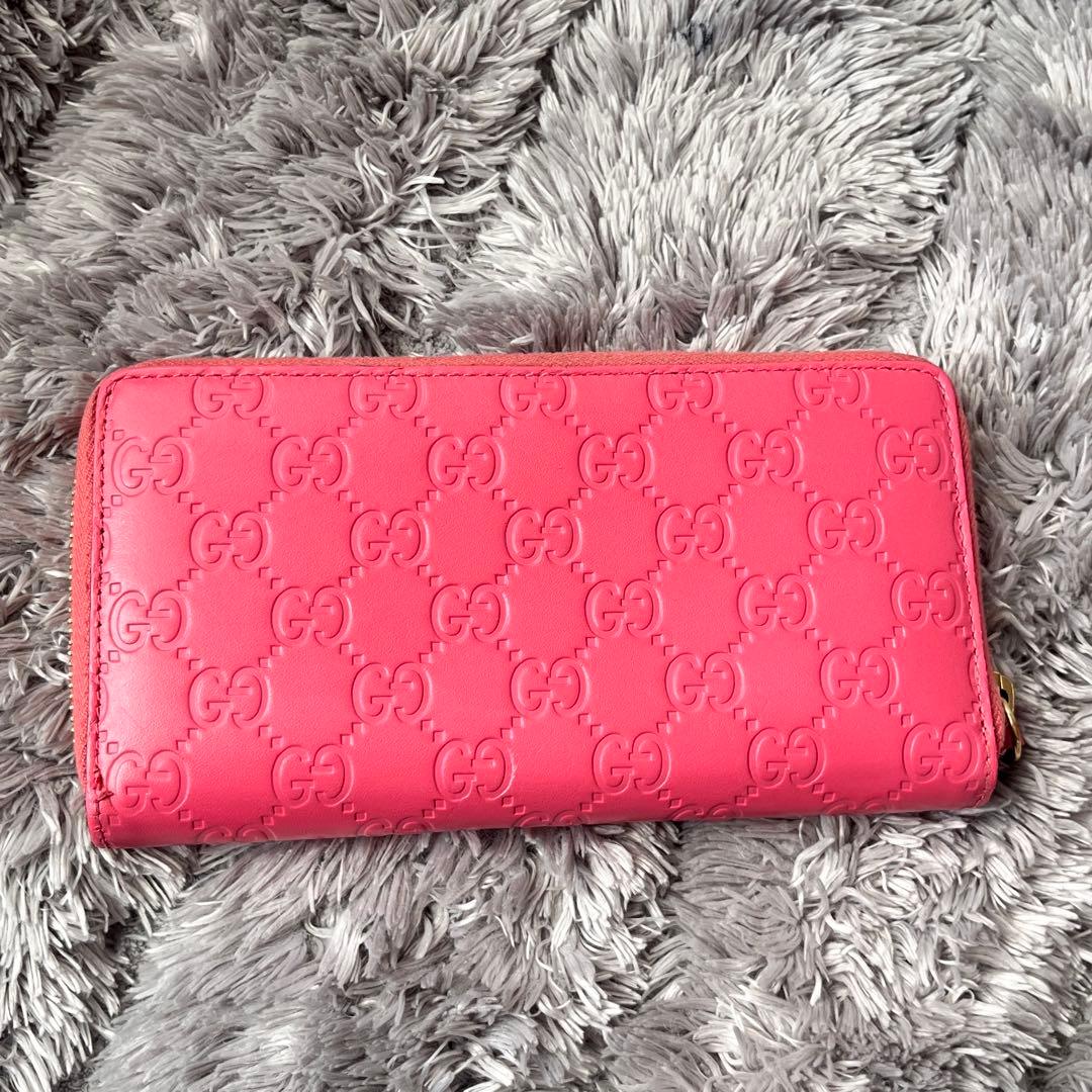 美品✨GUCCI シマ　ラウンドファスナー　ピンク　長財布　レディース
