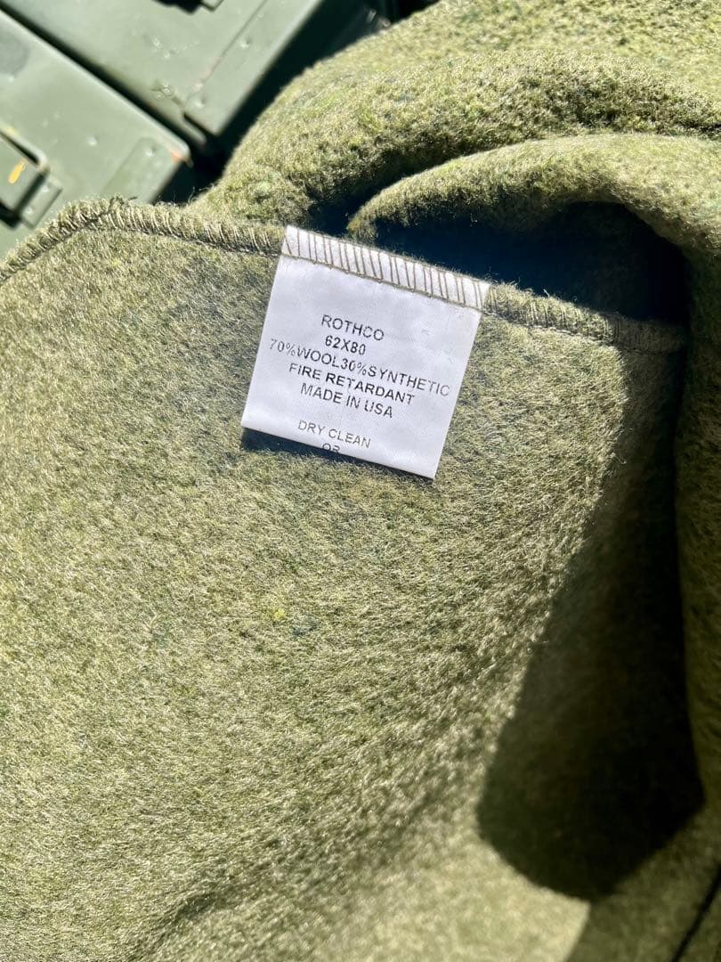 米軍放出未使用品 ROTHCO デッドストックブランケット US 米国製 ④