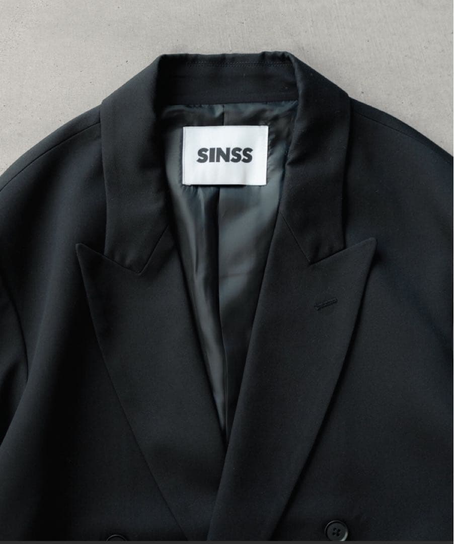 【24aw 完売モデル】テーラードジャケット　ブラック　ダブル ピークドラペル