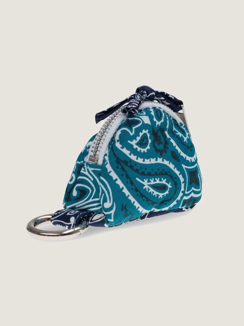 CALL IT BY YOUR NAME バンダナ柄　ケース　キーホルダー