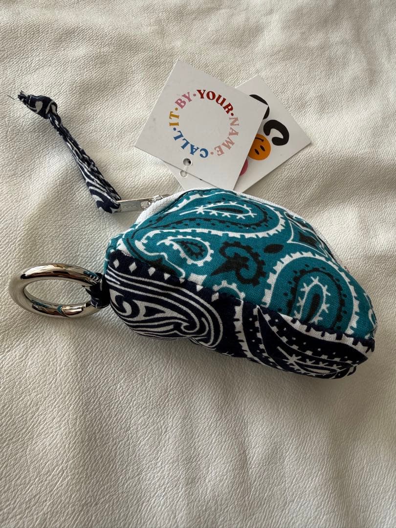 CALL IT BY YOUR NAME バンダナ柄　ケース　キーホルダー