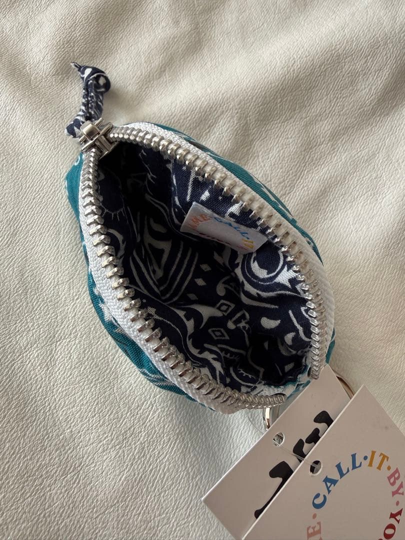 CALL IT BY YOUR NAME バンダナ柄　ケース　キーホルダー