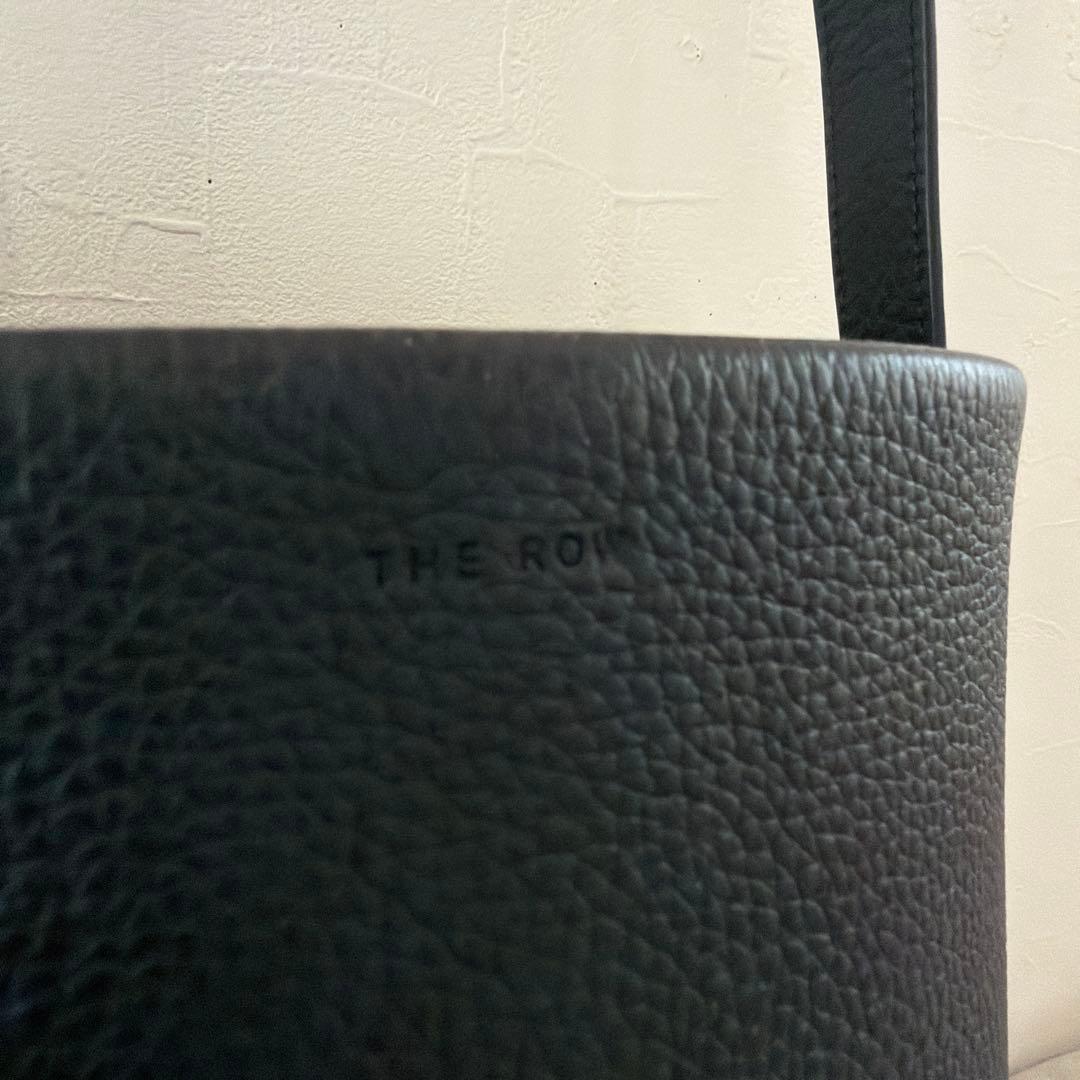THE ROW ザロウ パークトート スモール 新刻印 型押しロゴ ブラック