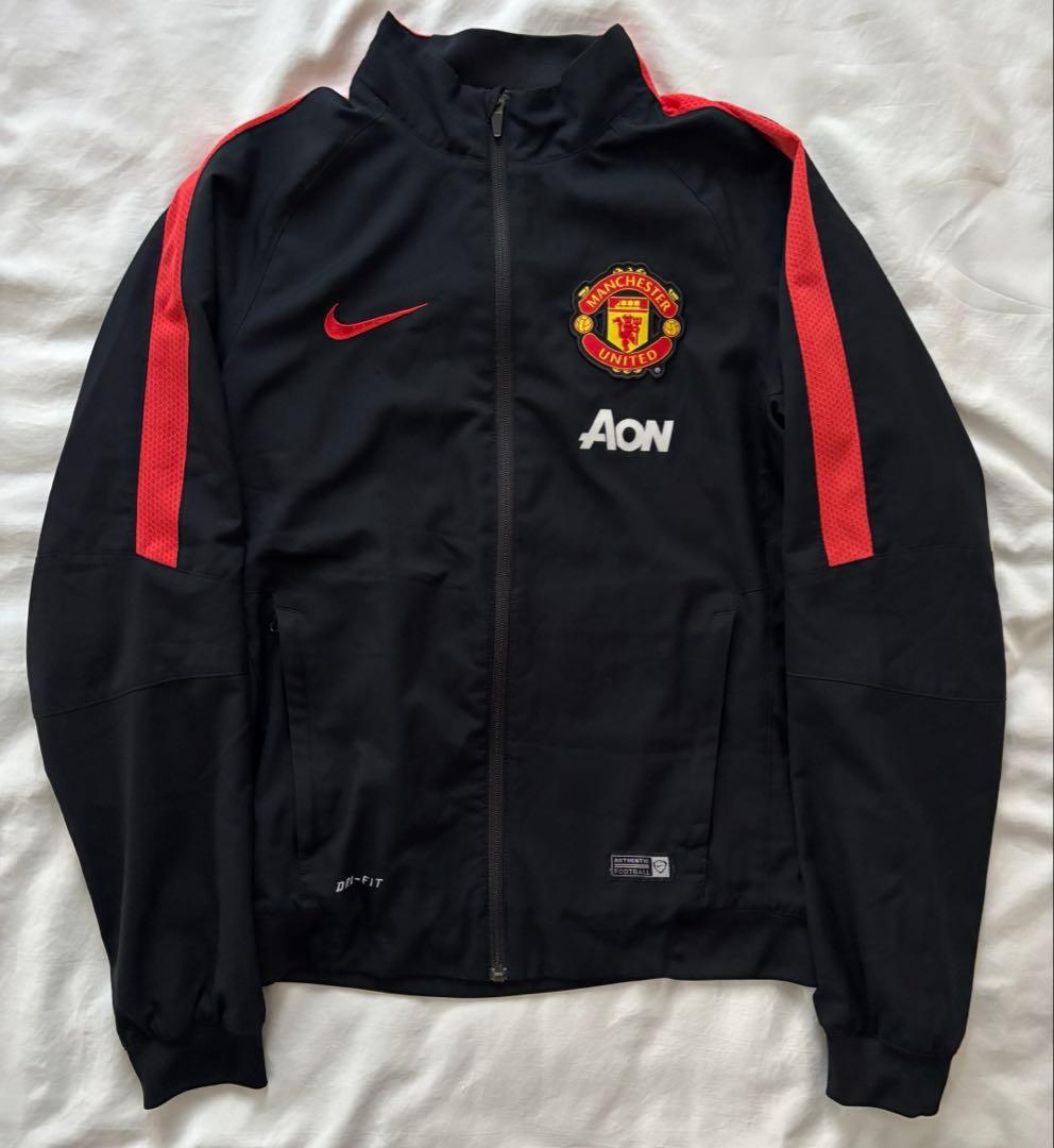 マンユー NIKE ウィンドブレーカー ジャージ上下 セットアップ Sサイズ