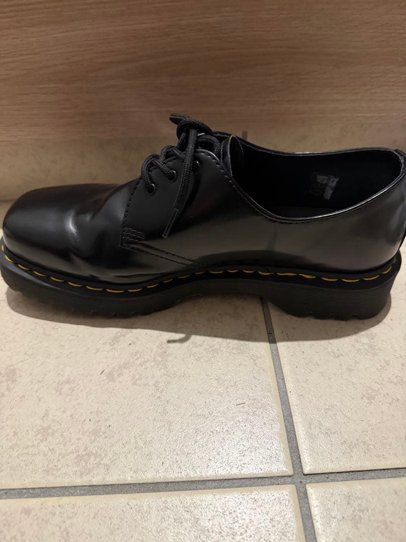y*9様 Dr.Martens スクエア 3ホール 1461 黒　UK9