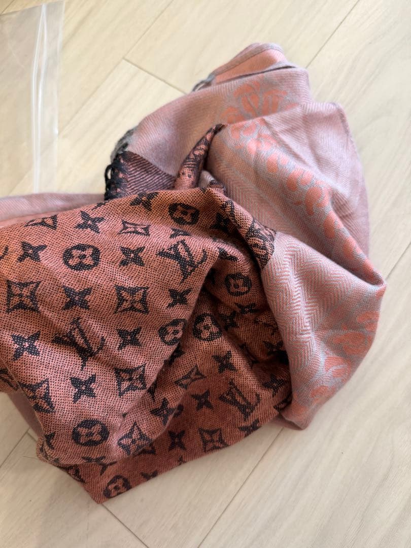 ルイヴィトン ストール パープル ピンク スカーフ マフラー