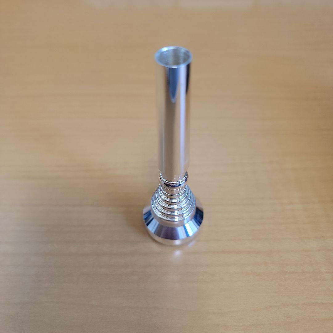 トランペットマウスピース　エリック・ミヤシロモデル　TR-EM2-MK2