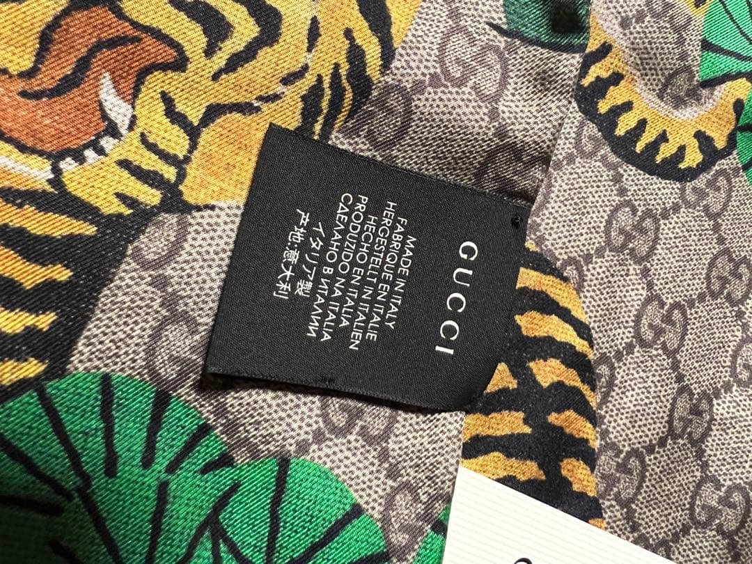 新品未使用GUCCI ストール　スカーフ　マフラー　夏　超希少　箱付き　虎