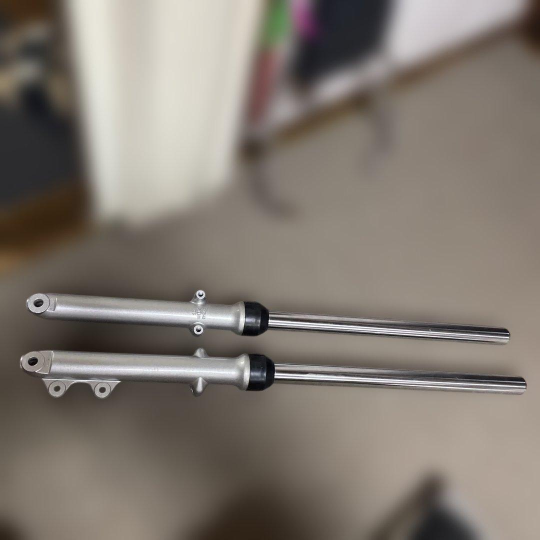 エイプ50 ディスクブレーキ用フロントフォーク 新品未使用