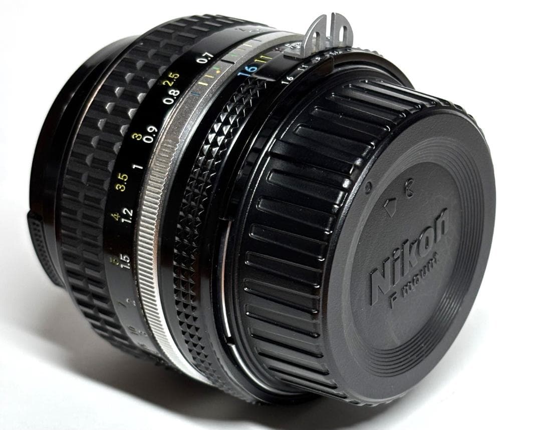 Nikkor Ai 50mm f1.4フィルムカメラ用レンズ(# 4145)