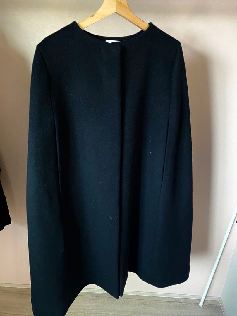 ellie ケープコート　ブラック