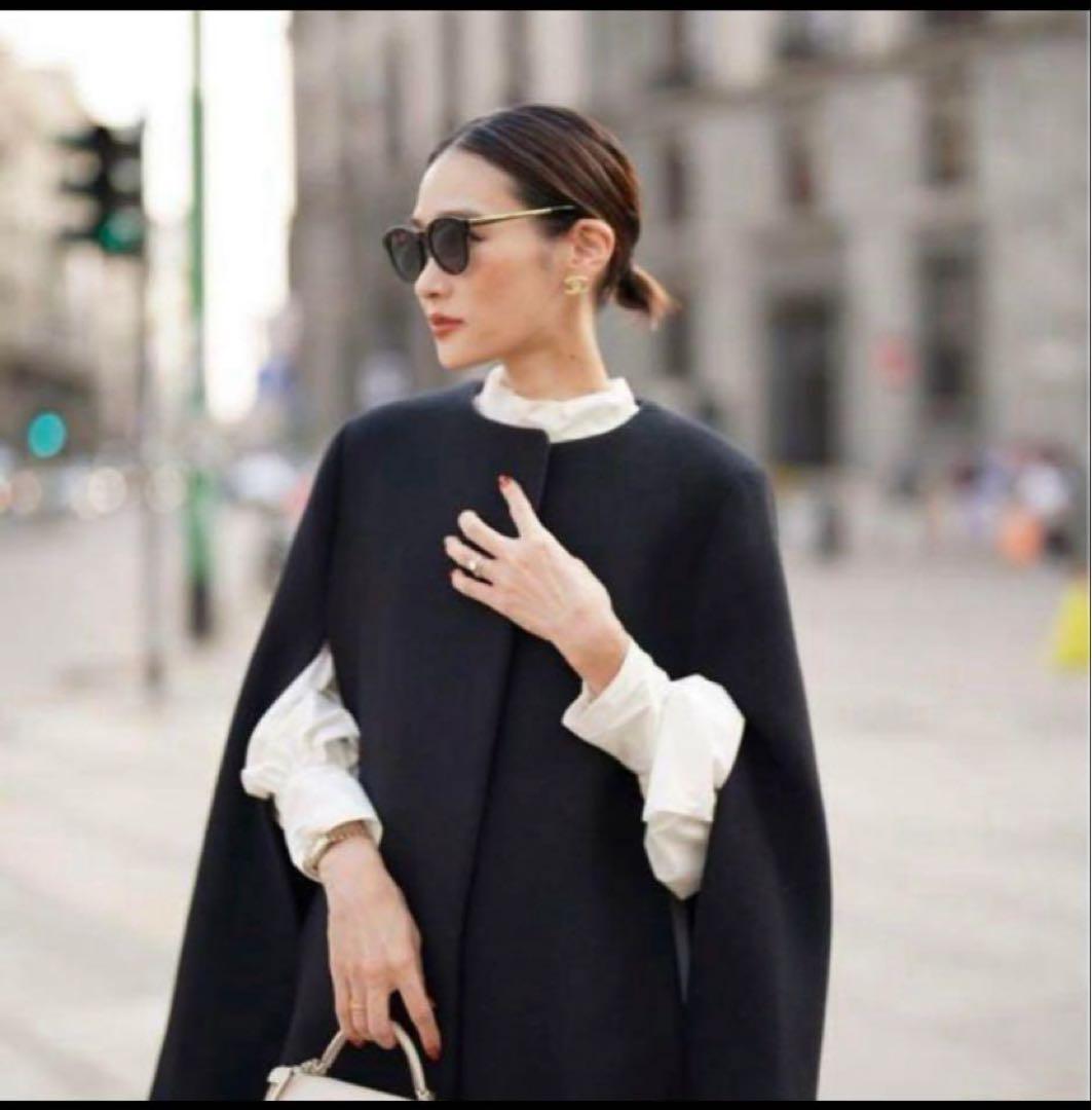 ellie ケープコート　ブラック