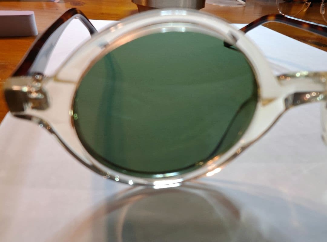 lohause クリアフレーム オーバルサングラス