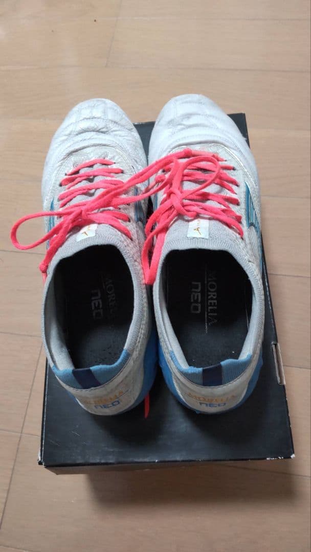 ミズノ　モレリアネオ4ベータ　25.5cm