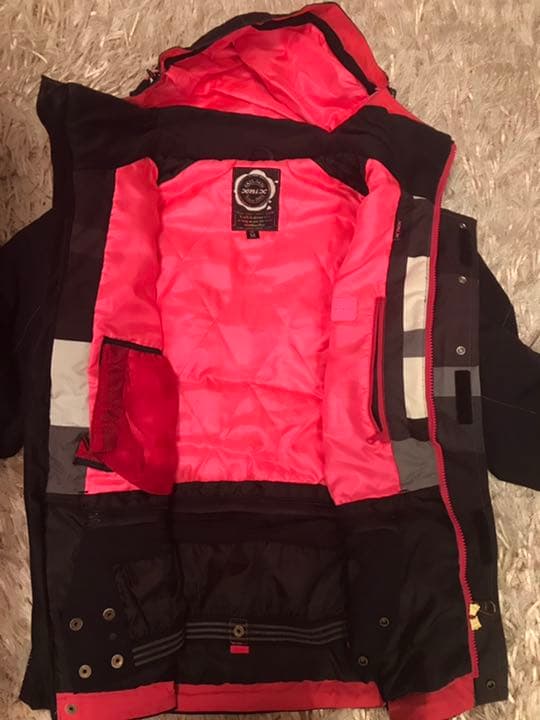 送料込み☆スノーボードウェア上下セット[レディースM]