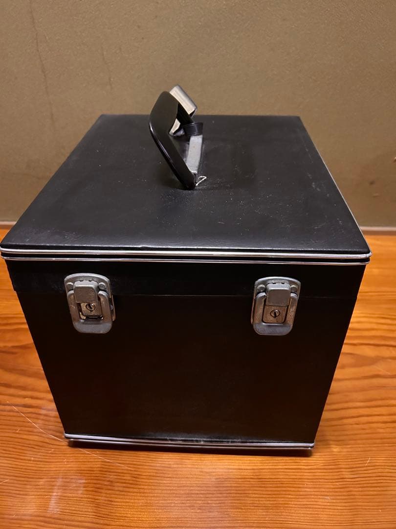 r様専　用鼓　ケース付き