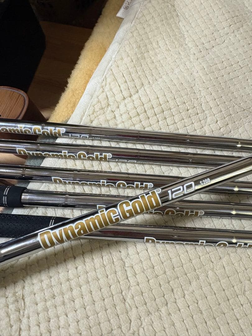 ヤマハ　RMX VD/M アイアン　5-9.P DG120 S200