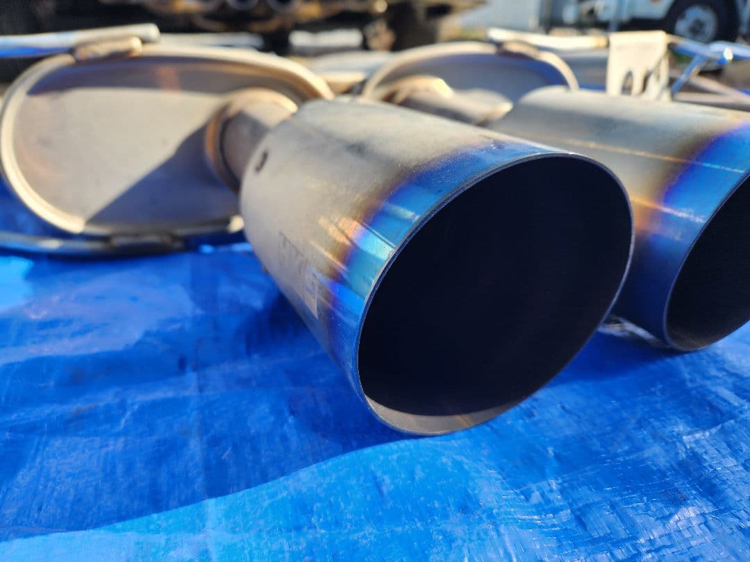 【手渡し限定】FK7 HKS マフラー