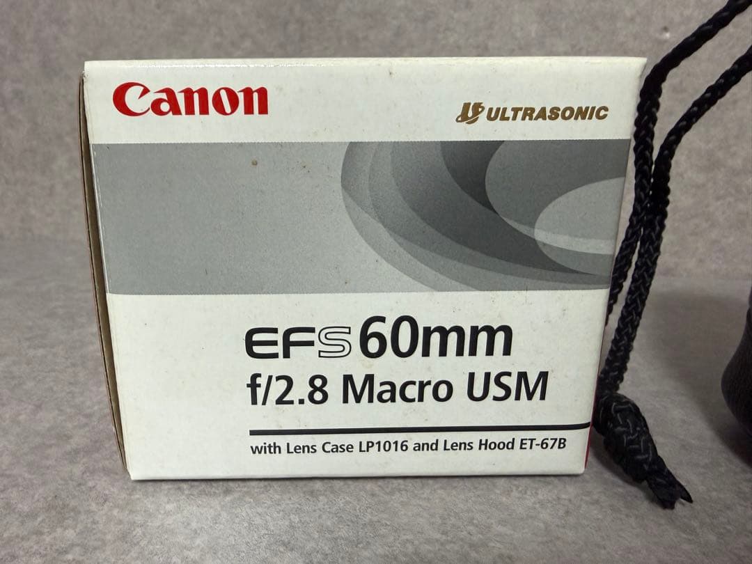 Canon EFS 60mm f/2.8 Macro USM 単焦点 マクロ