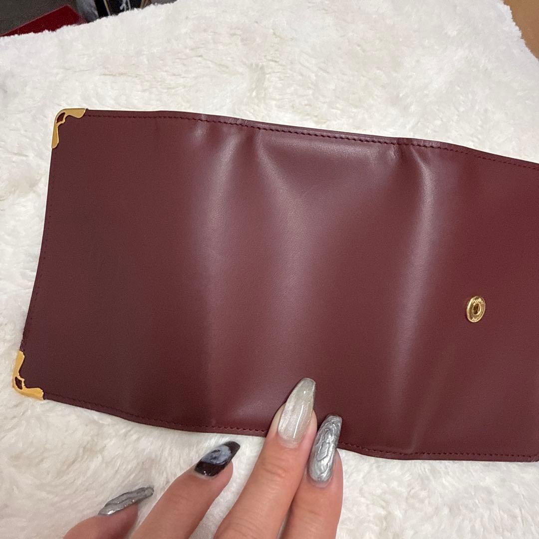 Cartier バーガンディ レザー キーケース