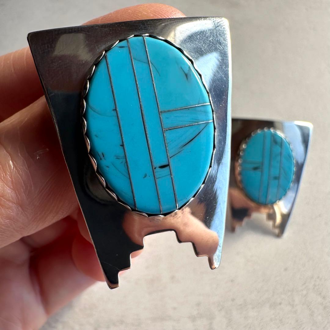 ヴィンテージ！Silver Inlaid Howlite Studs ピアス