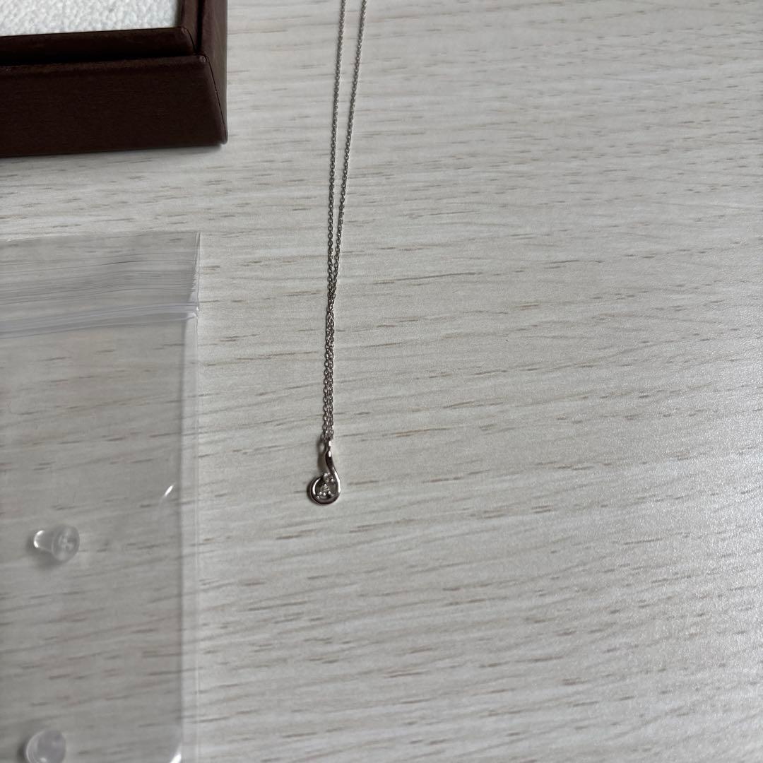 ダイヤモンドペンダントネックレス、ゴールドピアス