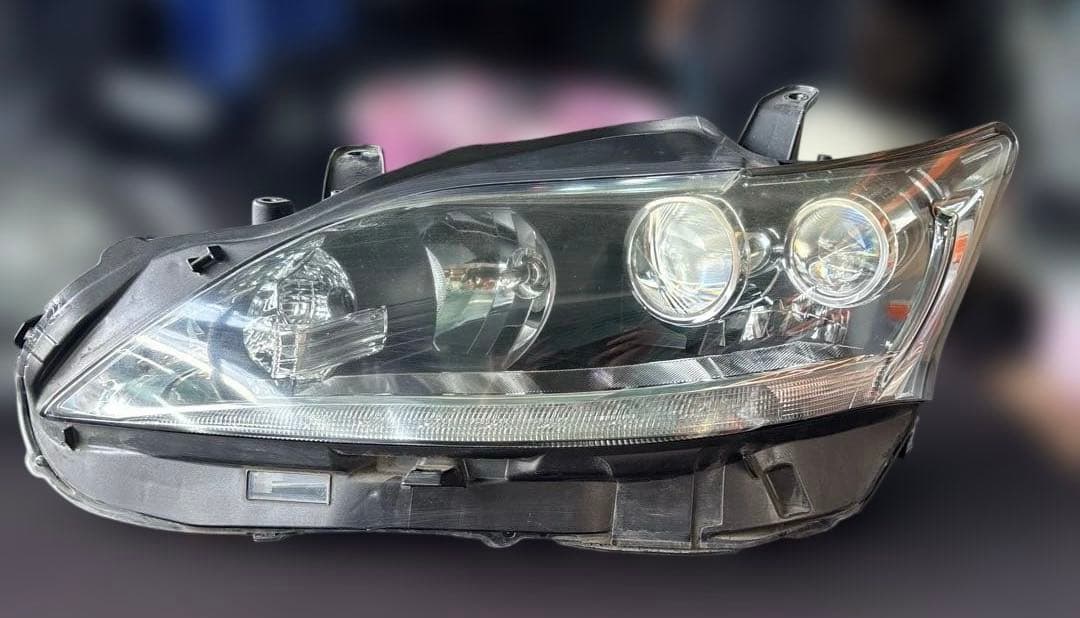 #1827 LEXUS CT ヘッドライト